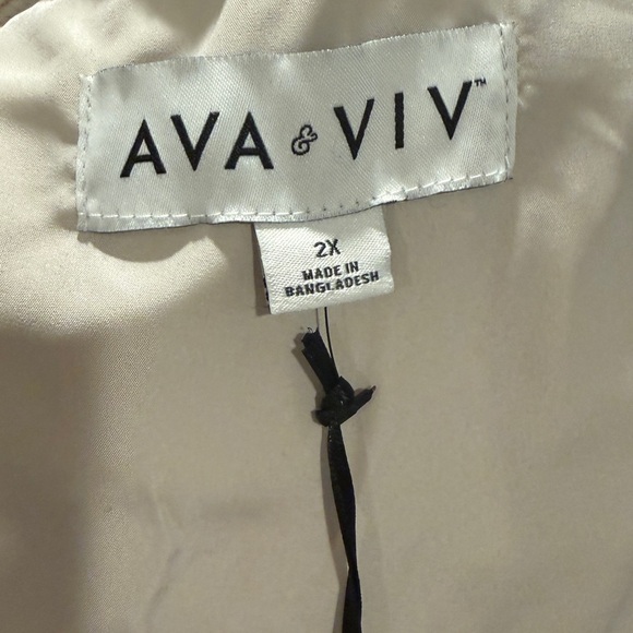 NWT Ava & Viv Cream Plaid Button Down Lined Jacket - Size 2X - Picture 4 of 7